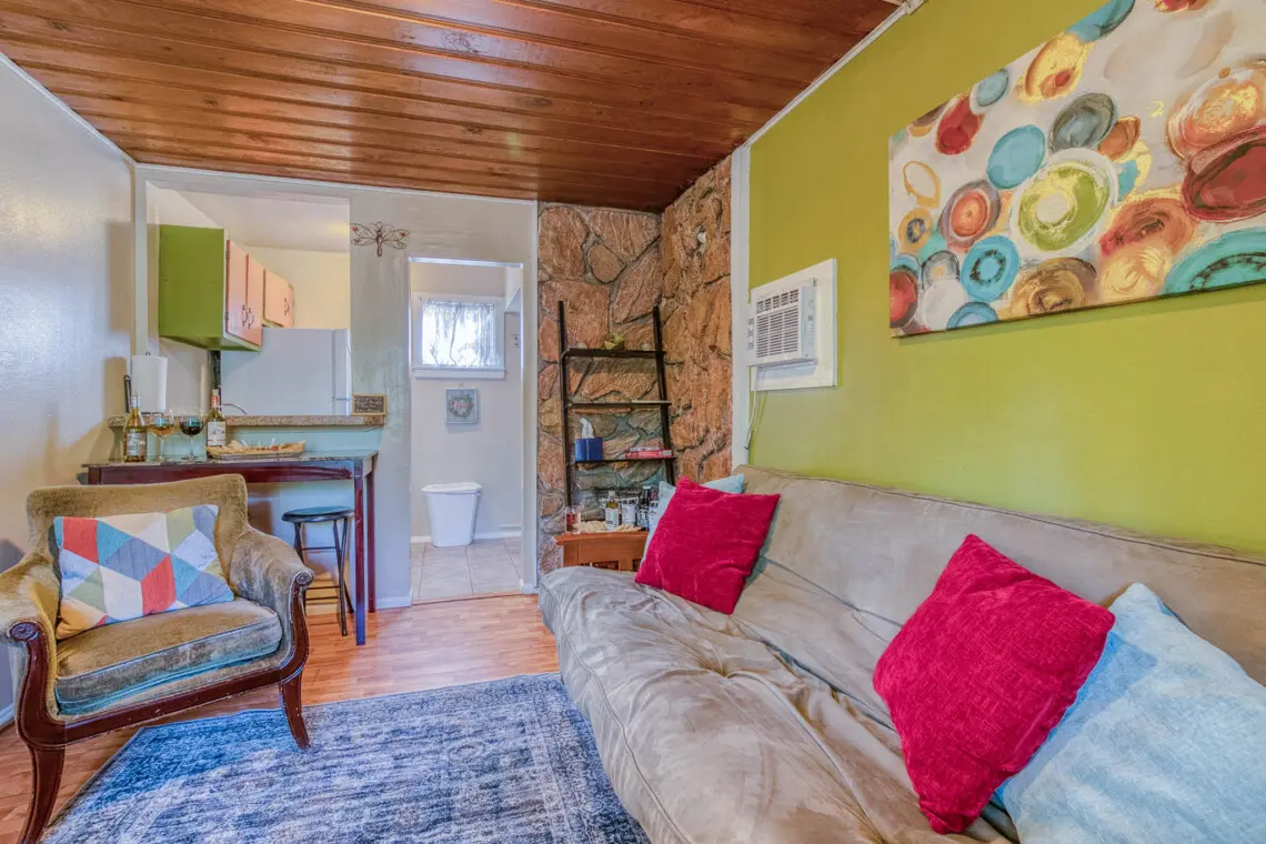 148f22f5 b619 47b5 a50f 904c288288f1.jpg