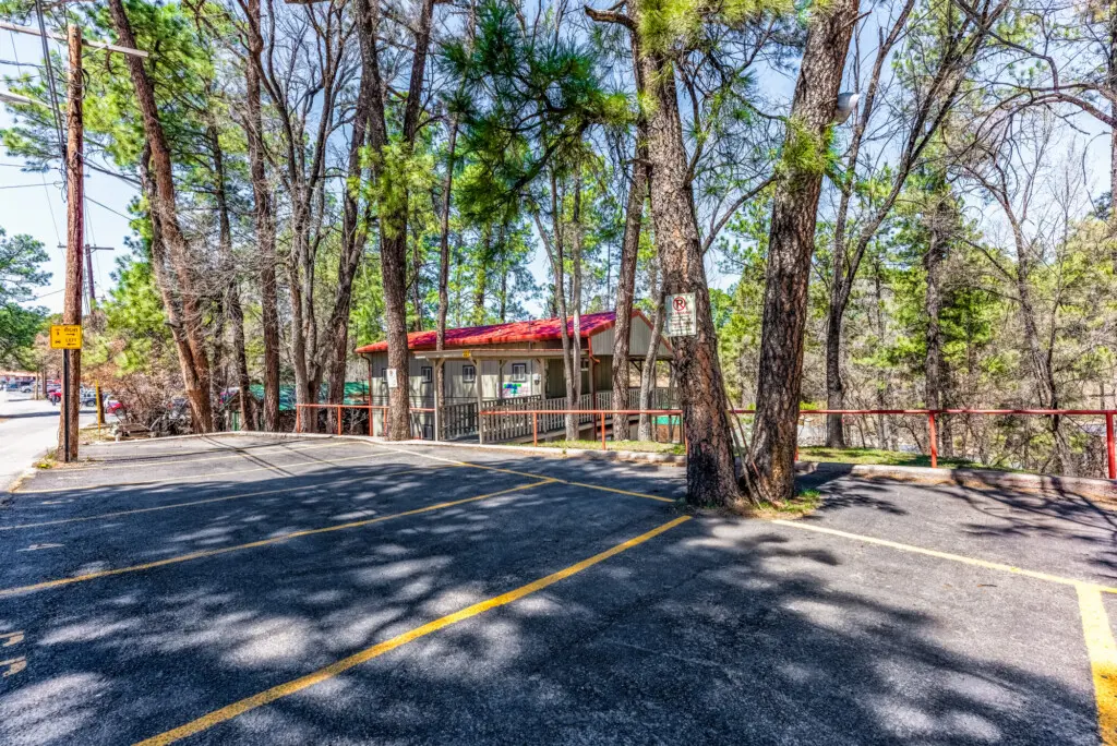 1d8dc04c a415 4973 b5f0 1cecb19edb96.jpg