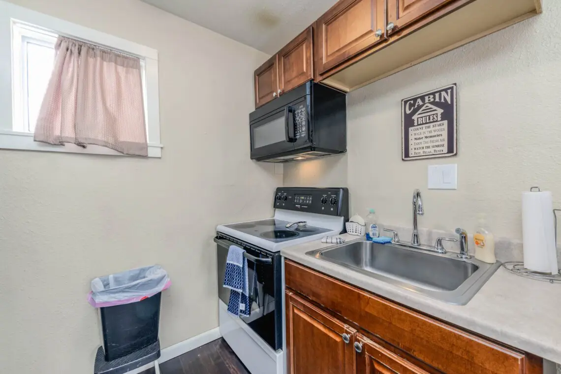 23450565 0492 4a7e a795 67e28959cfc8.jpg