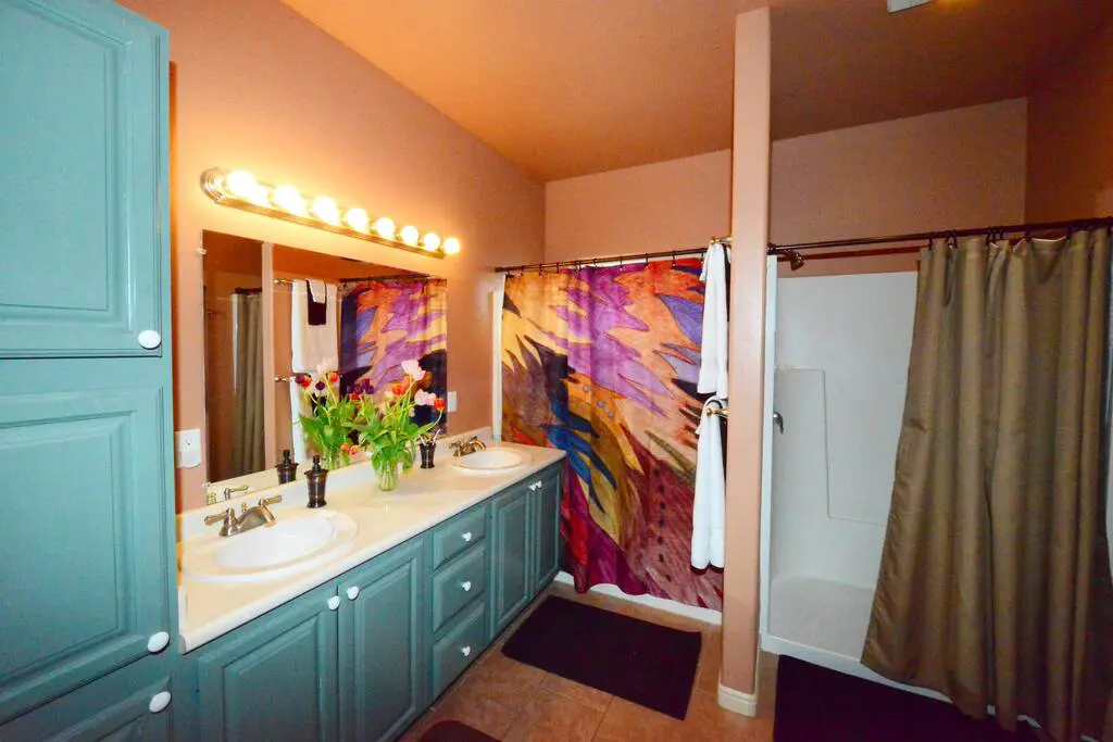 38c8f2f2 909a 43a3 ba1e 394f8ae5d552.jpg