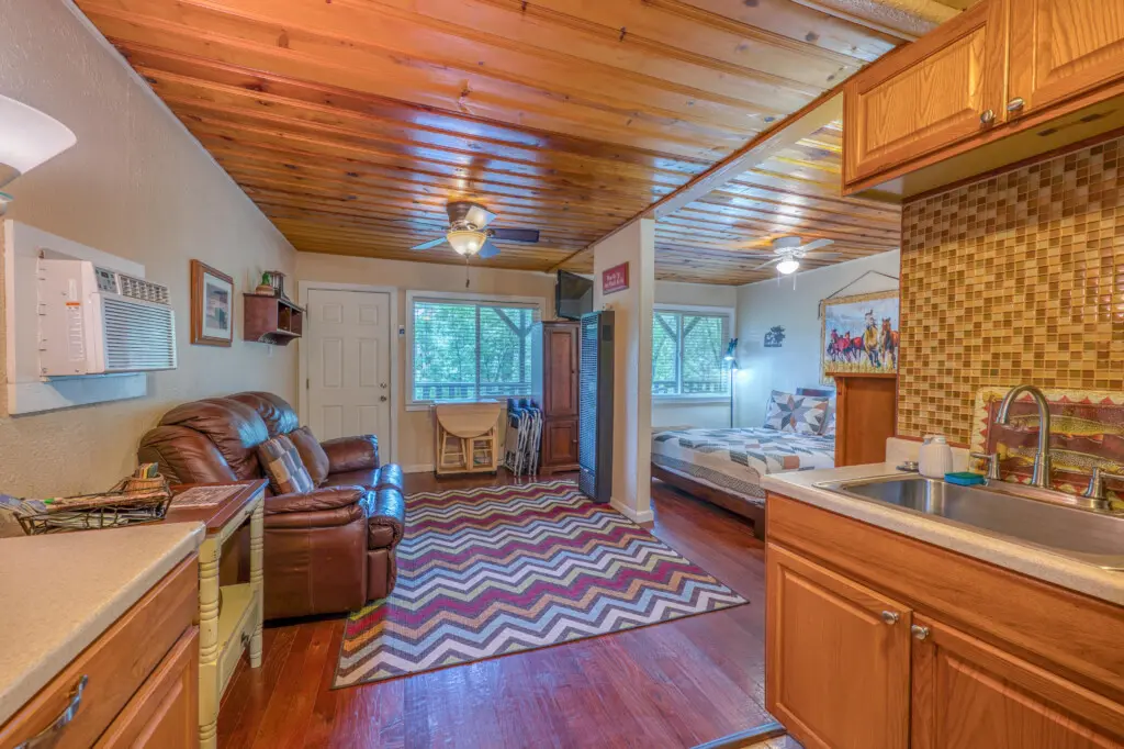 6be18c9e 0e55 4b4d acd5 d616b0507090.jpg