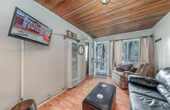 b2c6f47c 1a9d 4cf1 9ba6 a7a5e1926e7d.jpg