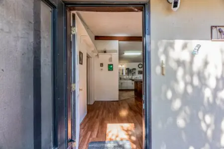 c630c74d 3382 48c0 a7f4 d7606bdce5ef.jpg