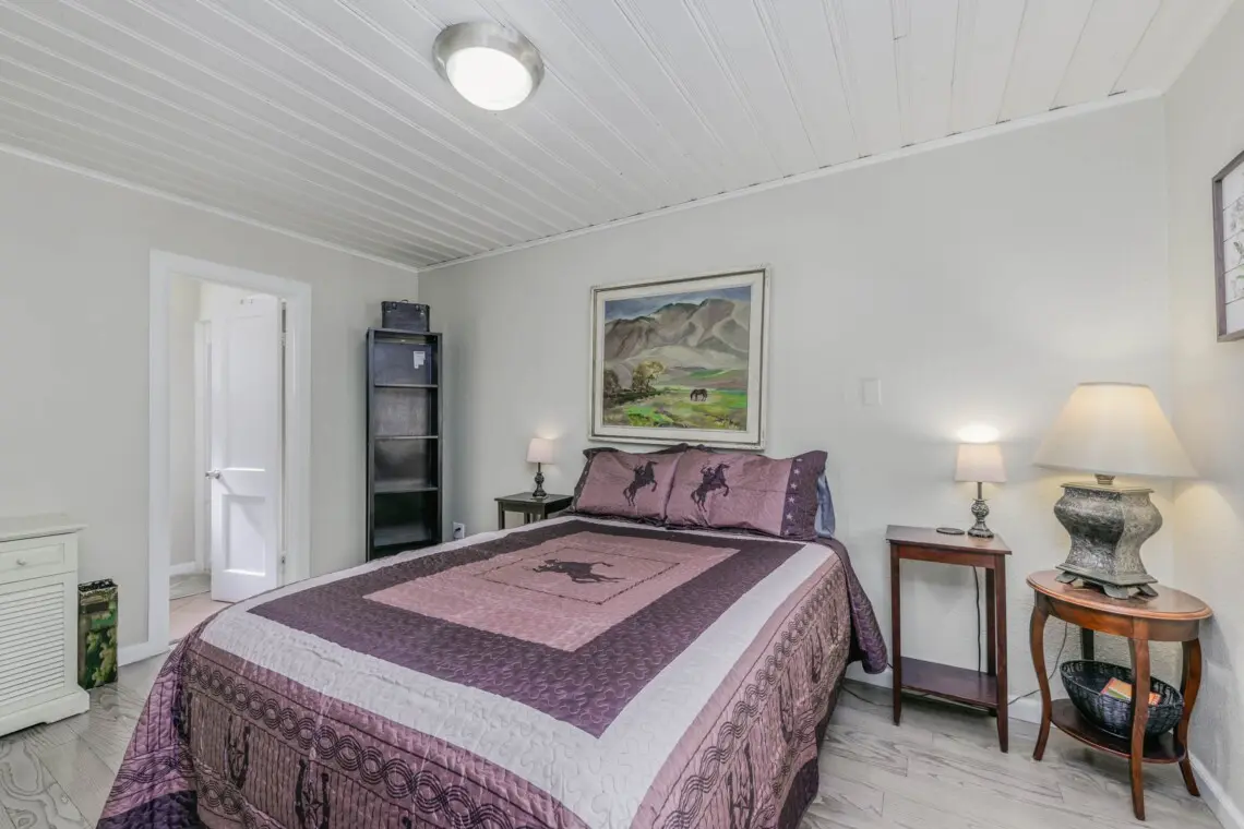 f04f45f9 6923 441c a943 fcf798ca454f.jpg